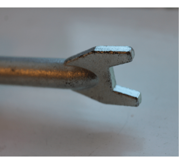 CR 6006 Two Prong Spade Key